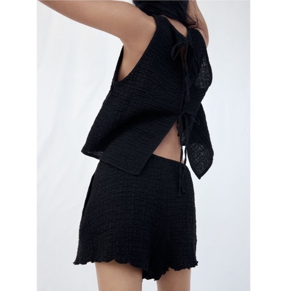Zara Textured Cropped Top and Short Set - Picture 3 of 15
